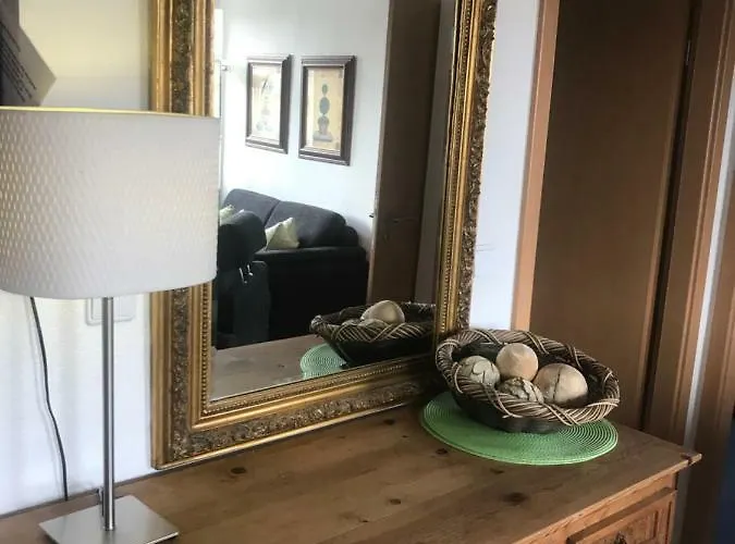 Ella *